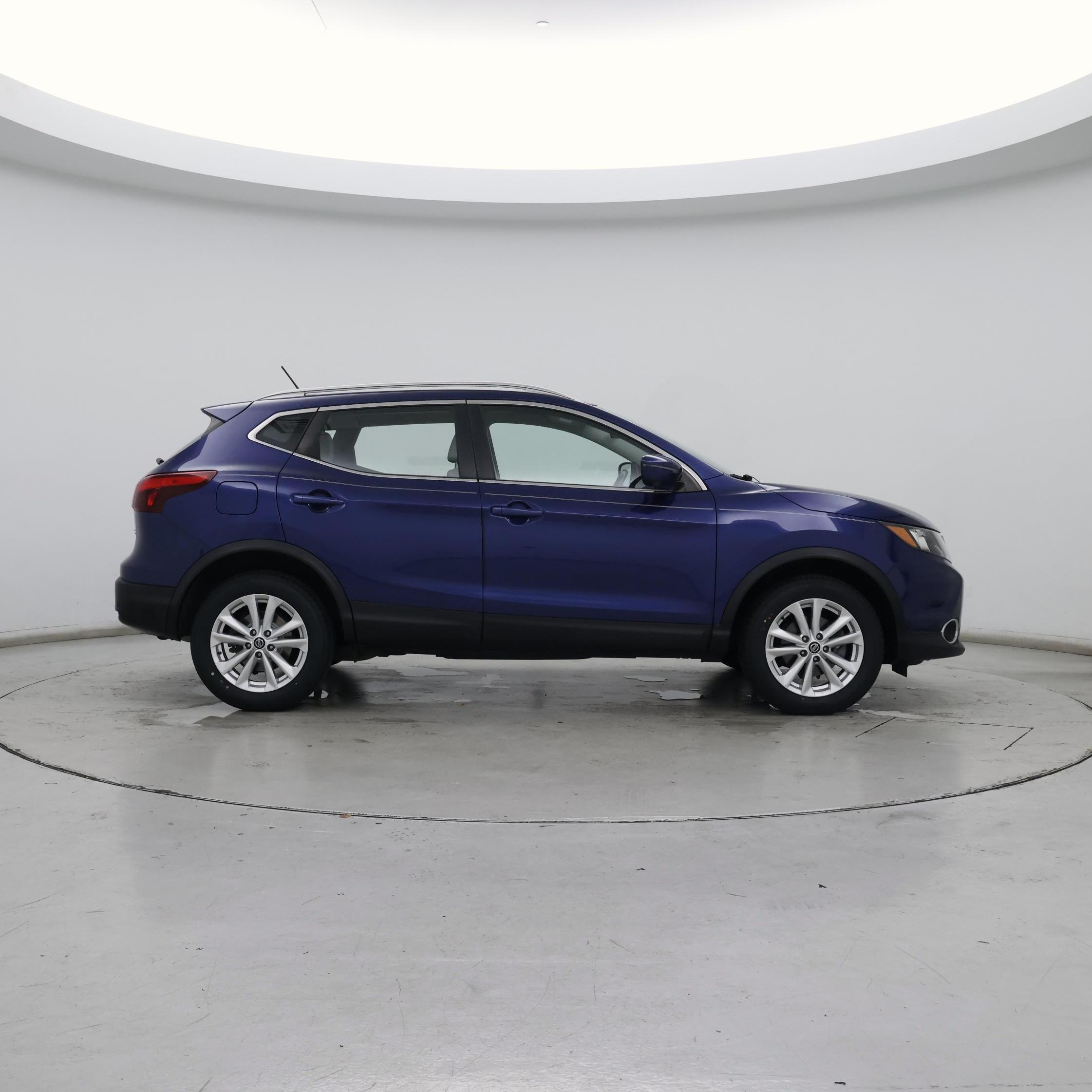 Thumbnail: 2019 Nissan Rogue Sport - 7