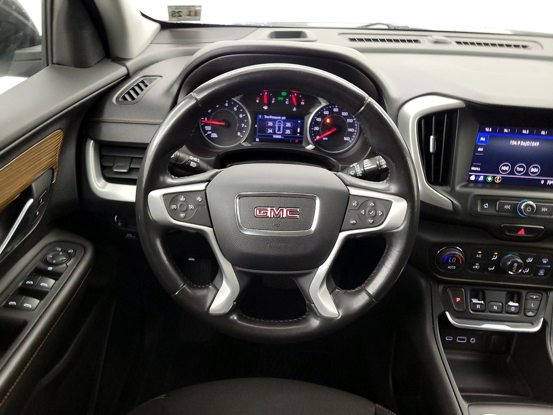 Thumbnail: 2020 GMC Terrain - 10