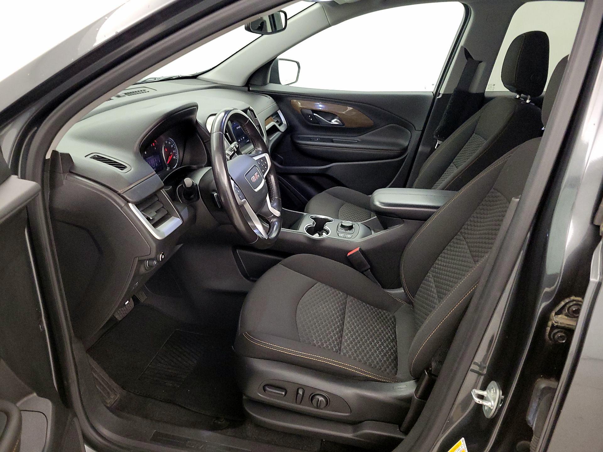 Thumbnail: 2020 GMC Terrain - 11