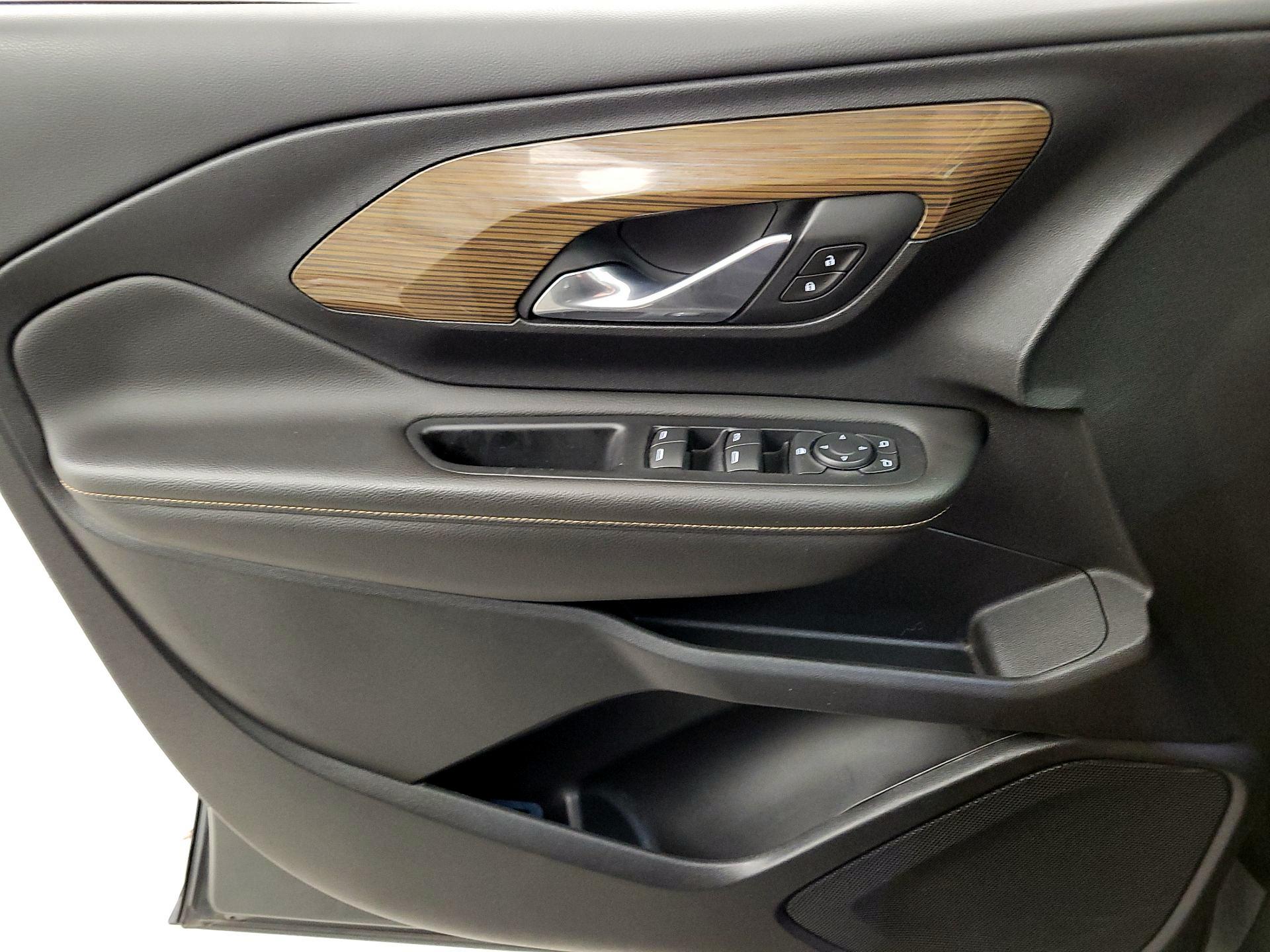 Thumbnail: 2020 GMC Terrain - 12