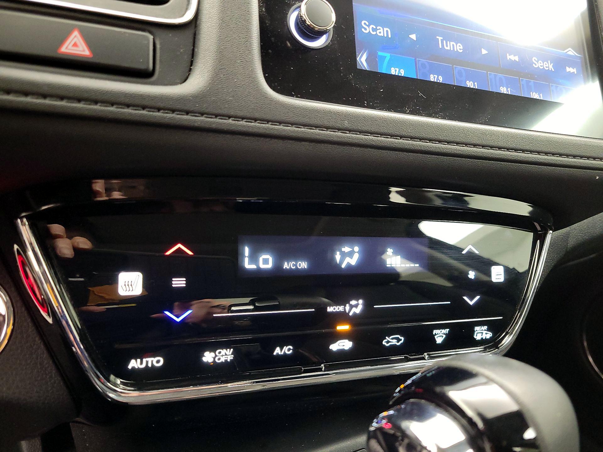 Thumbnail: 2022 Honda HR-V - 16
