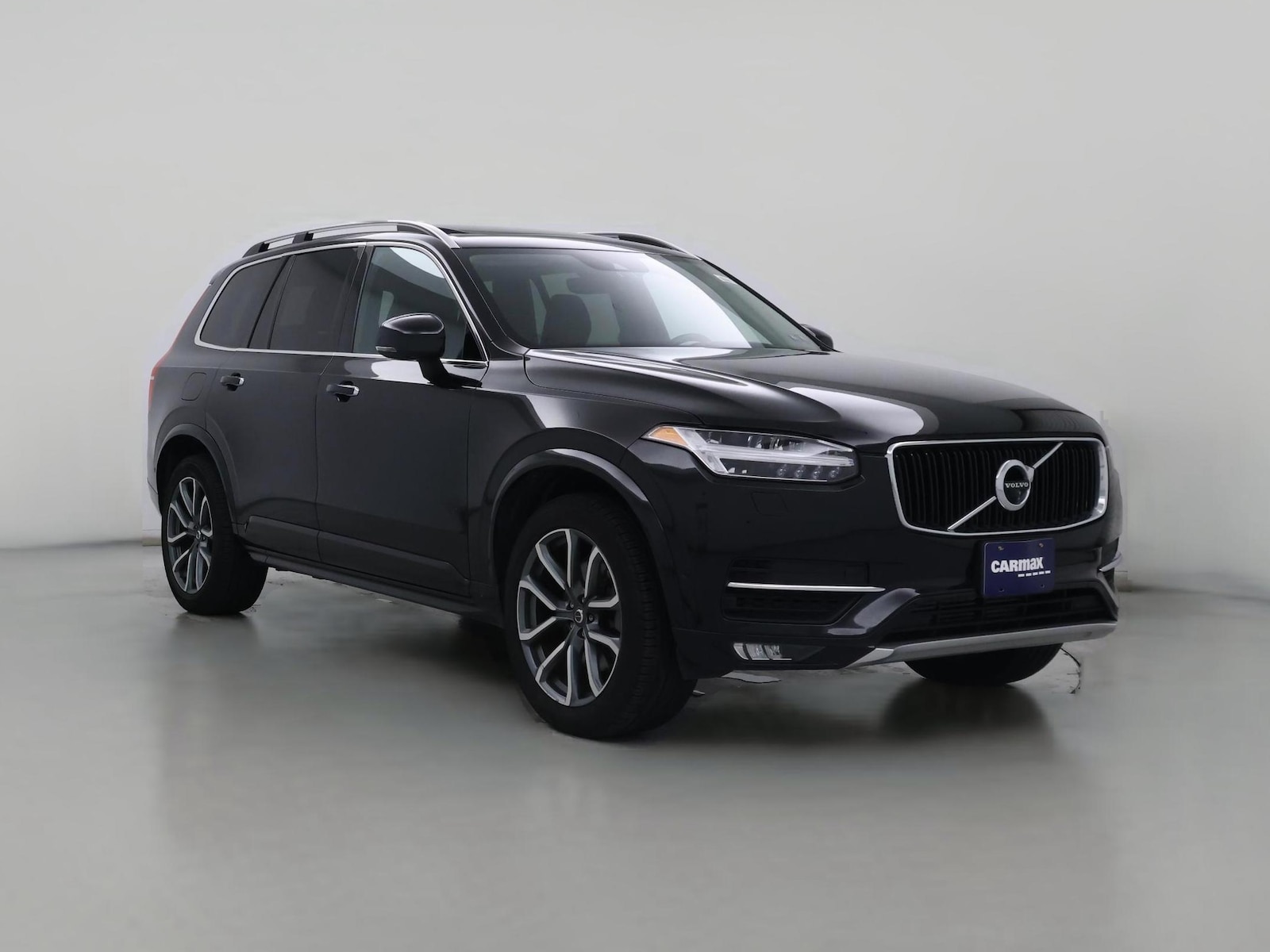 2019 Volvo XC90 Momentum