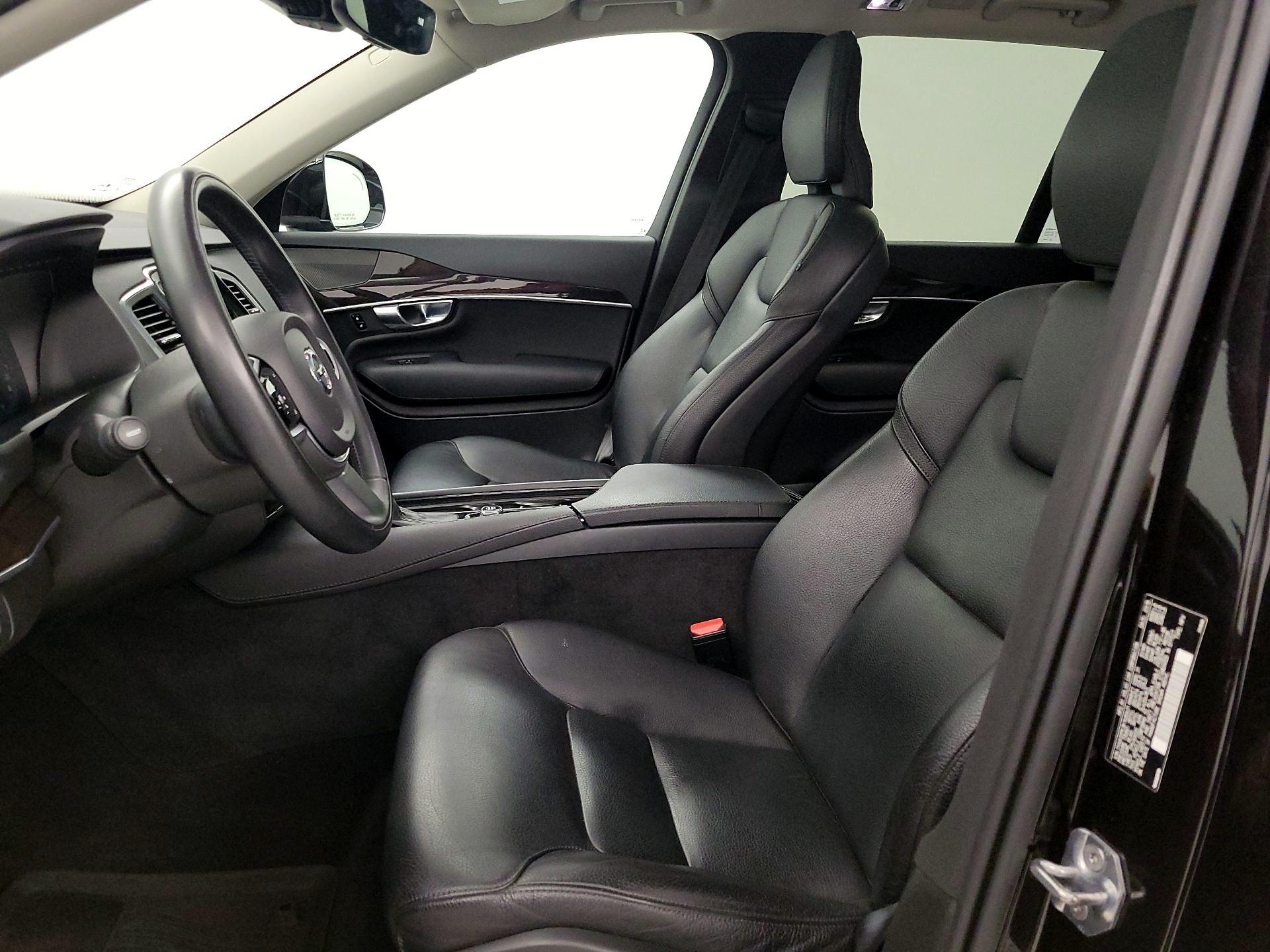 Thumbnail: 2019 Volvo XC90 - 11