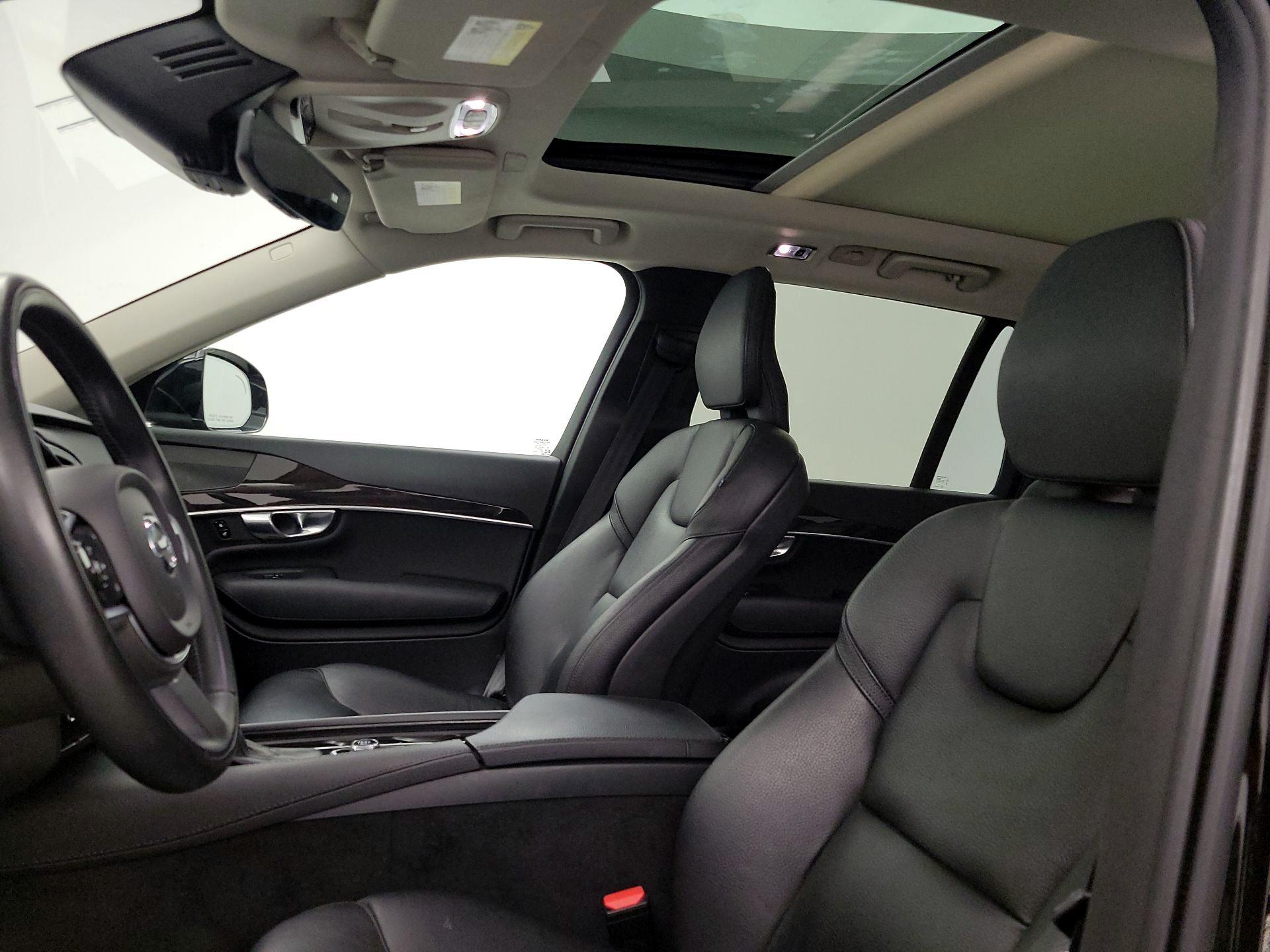 Thumbnail: 2019 Volvo XC90 - 19