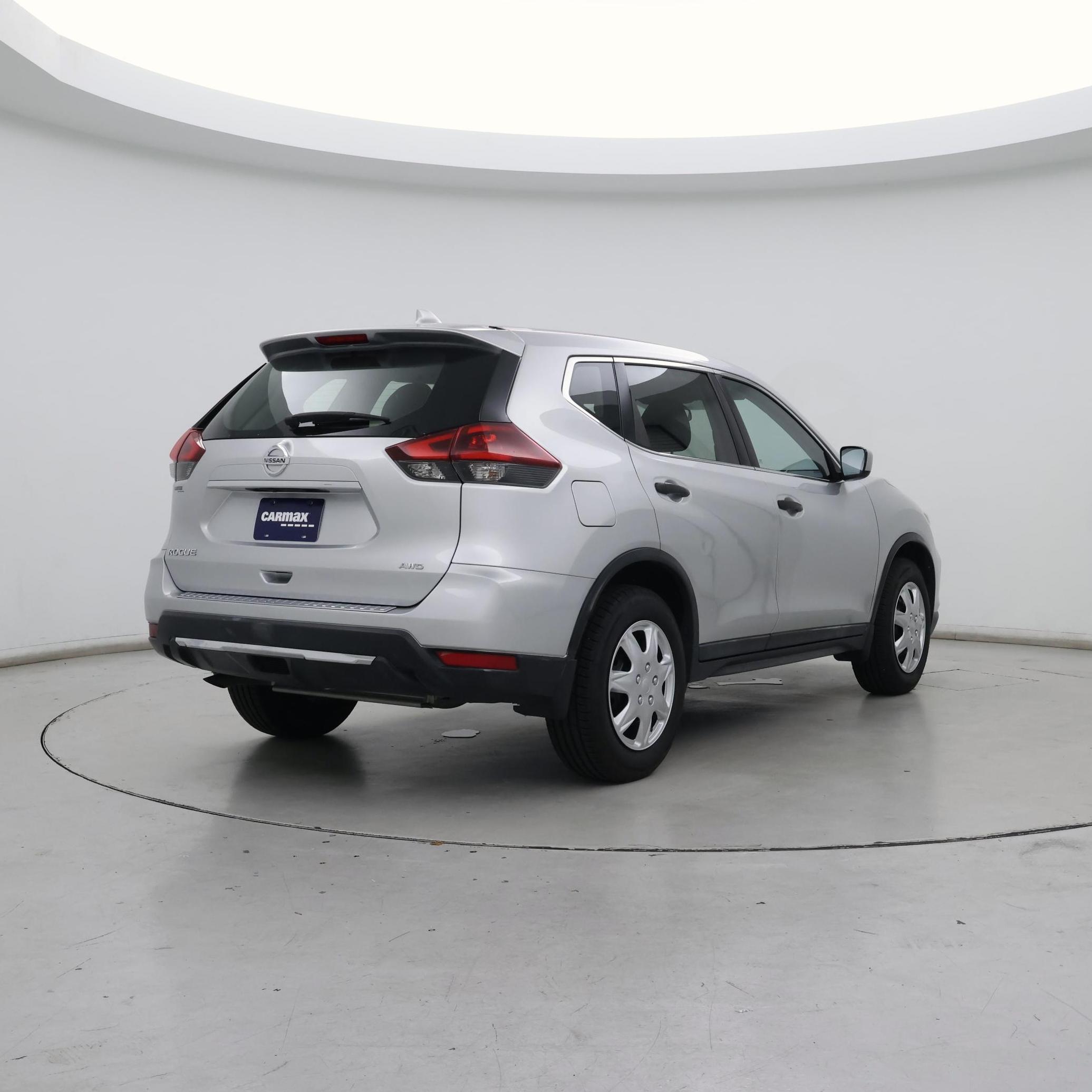 Thumbnail: 2018 Nissan Rogue - 8