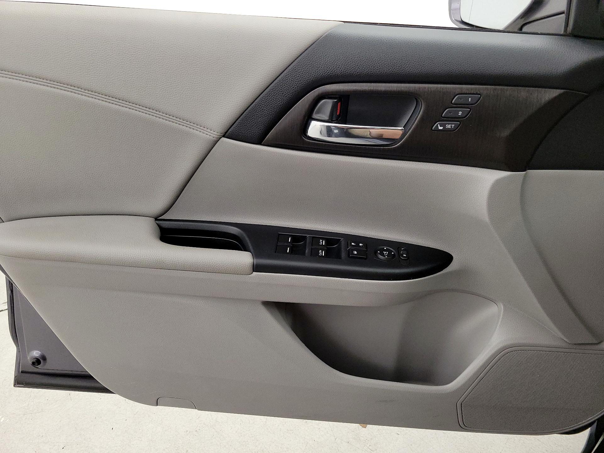 Thumbnail: 2014 Honda Accord - 12