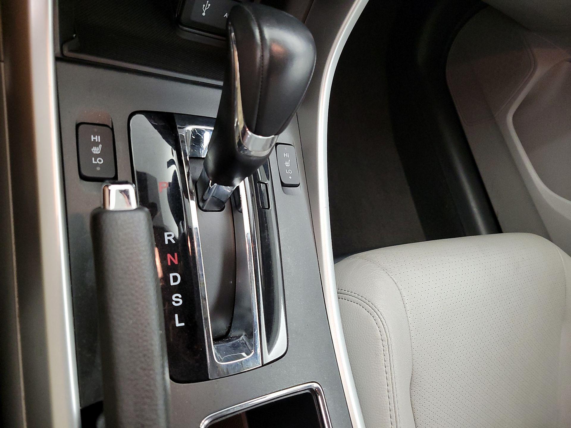 Thumbnail: 2014 Honda Accord - 17