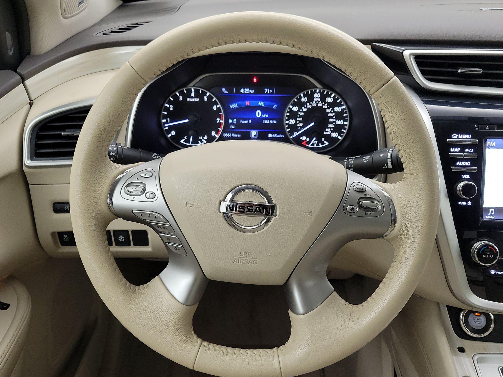 Thumbnail: 2015 Nissan Murano - 10