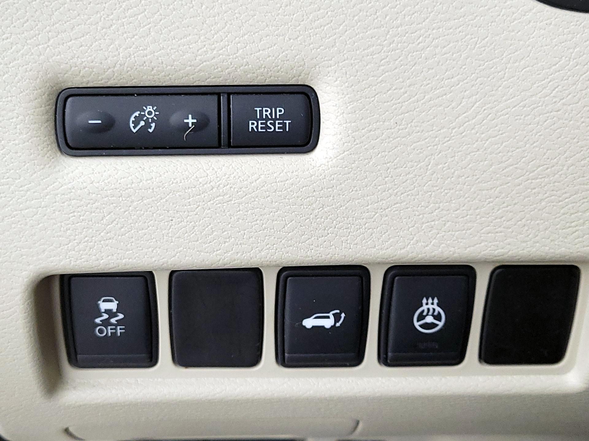 Thumbnail: 2015 Nissan Murano - 13