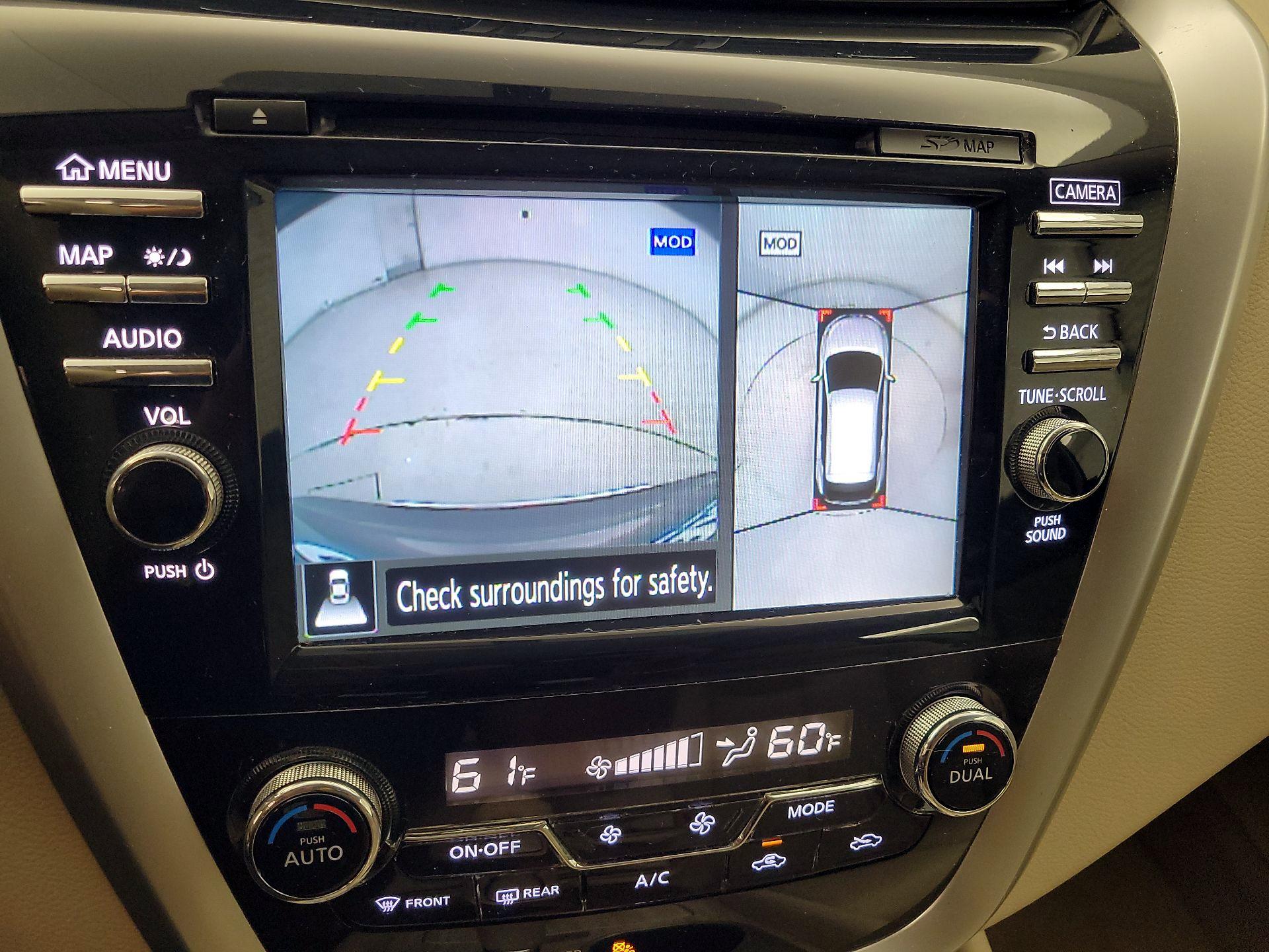 Thumbnail: 2015 Nissan Murano - 15