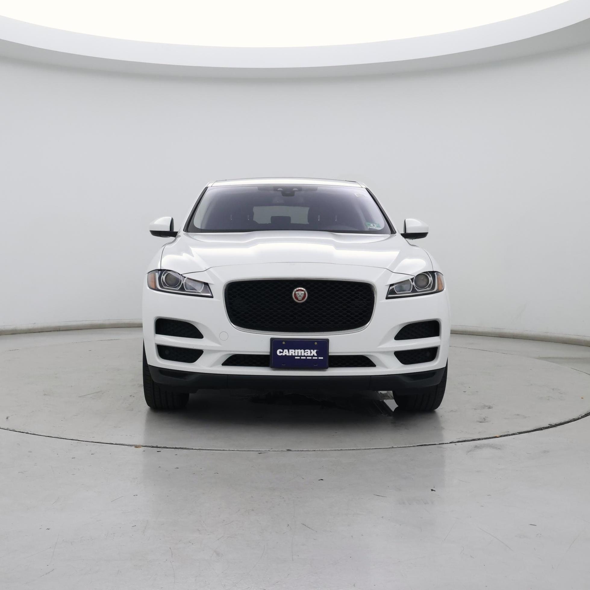 Thumbnail: 2017 Jaguar F-Pace - 5