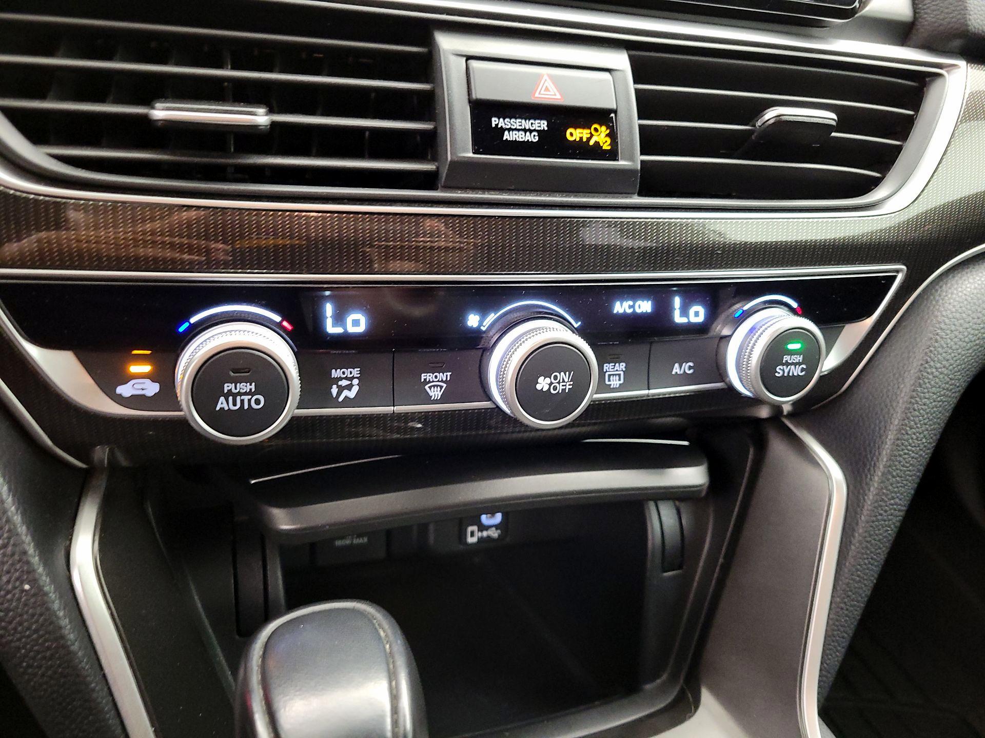 Thumbnail: 2018 Honda Accord - 16