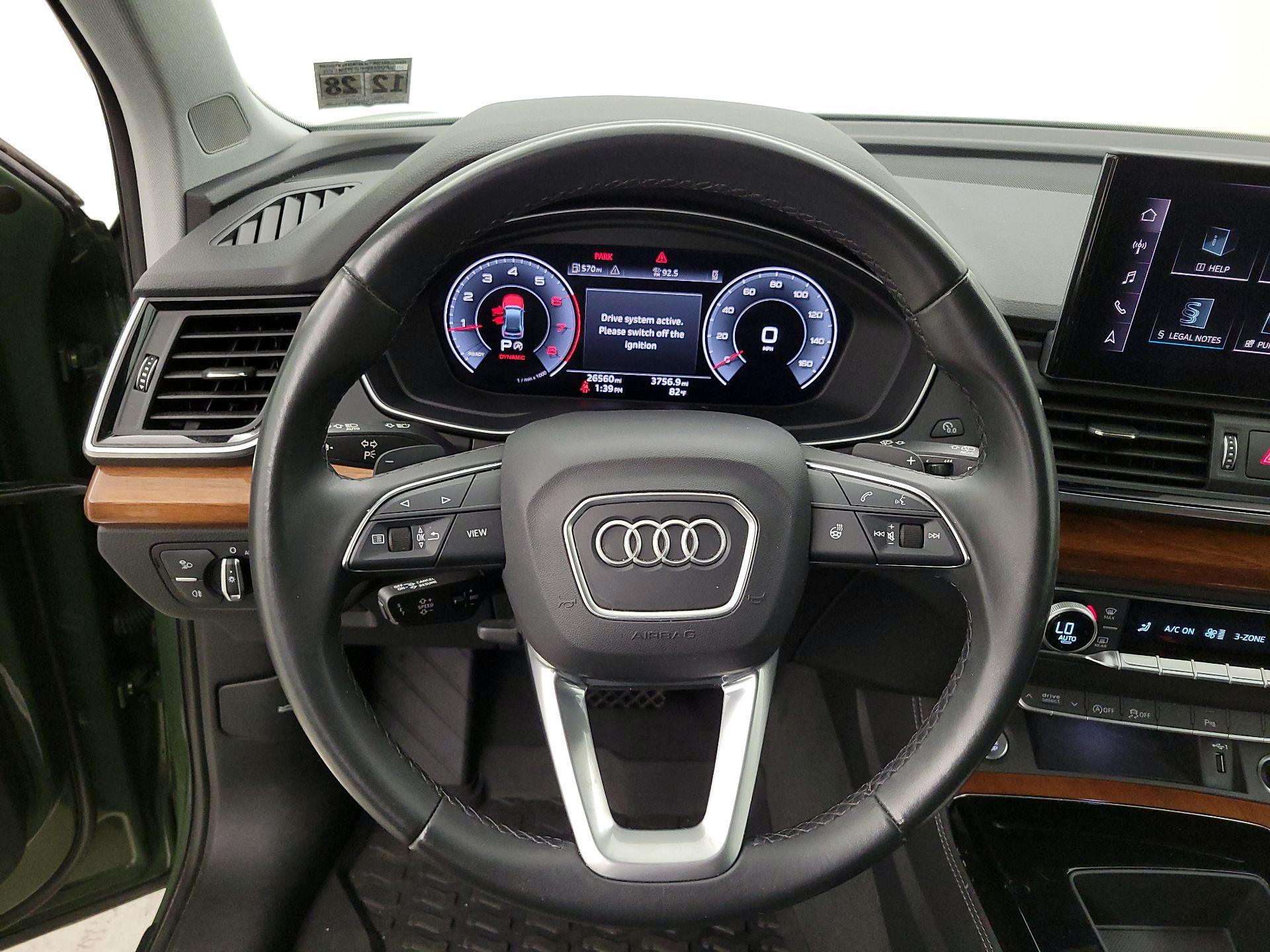 Thumbnail: 2023 Audi Q5 - 10