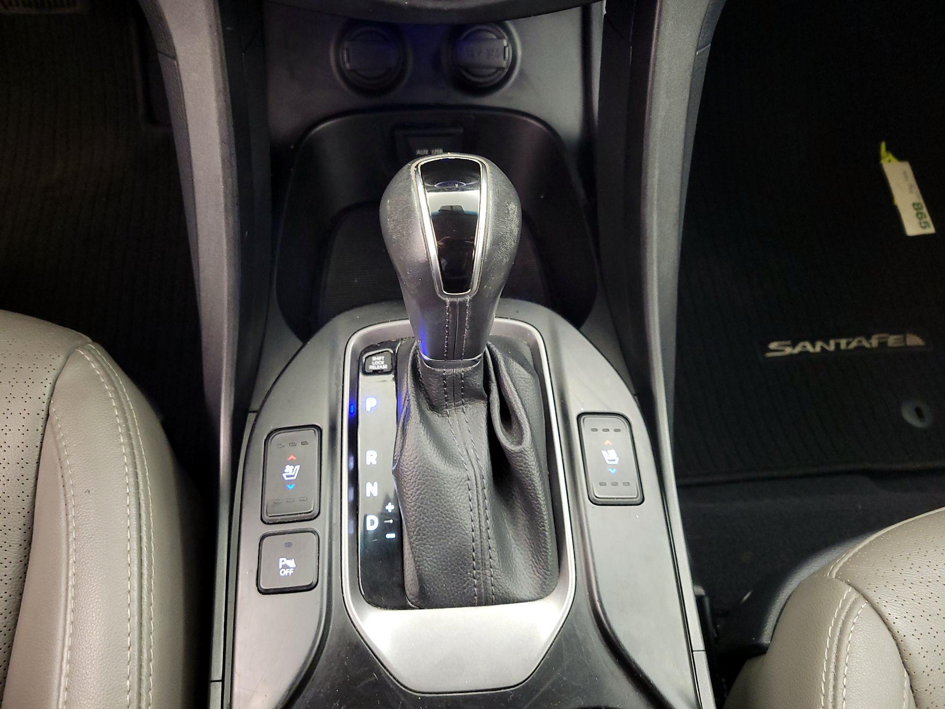 Thumbnail: 2014 Hyundai Santa Fe - 17