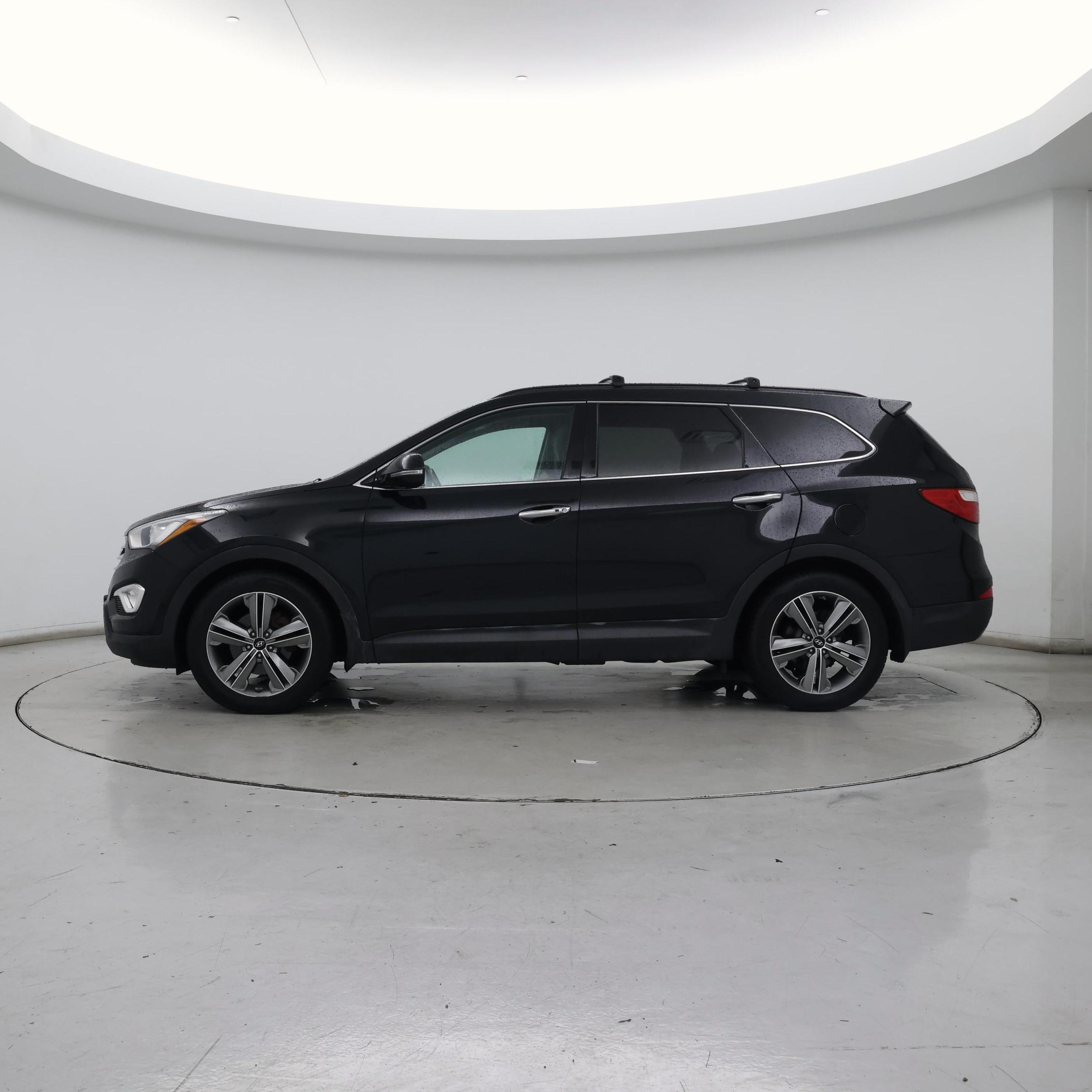 Thumbnail: 2014 Hyundai Santa Fe - 3