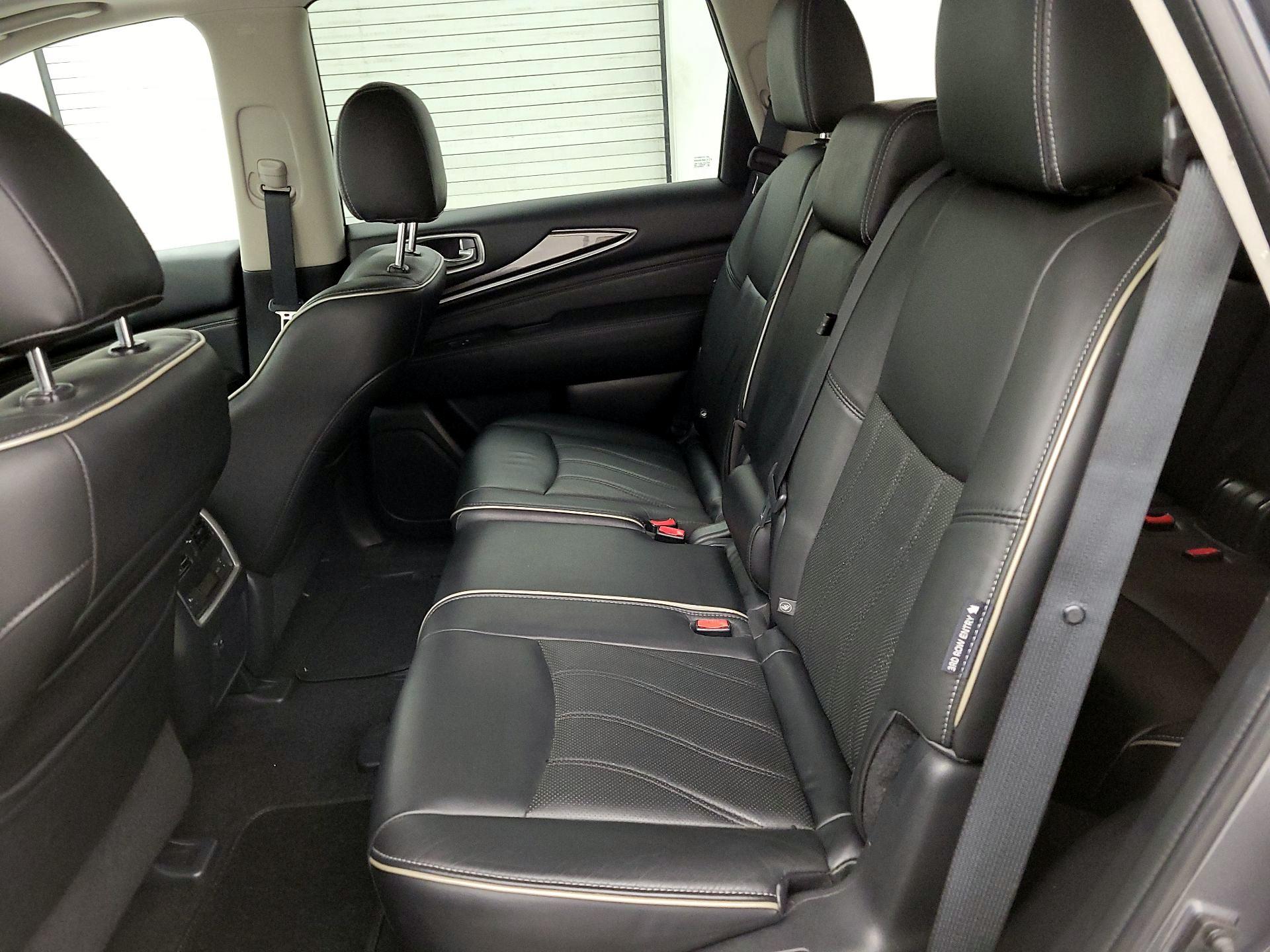 Thumbnail: 2018 INFINITI QX60 - 20