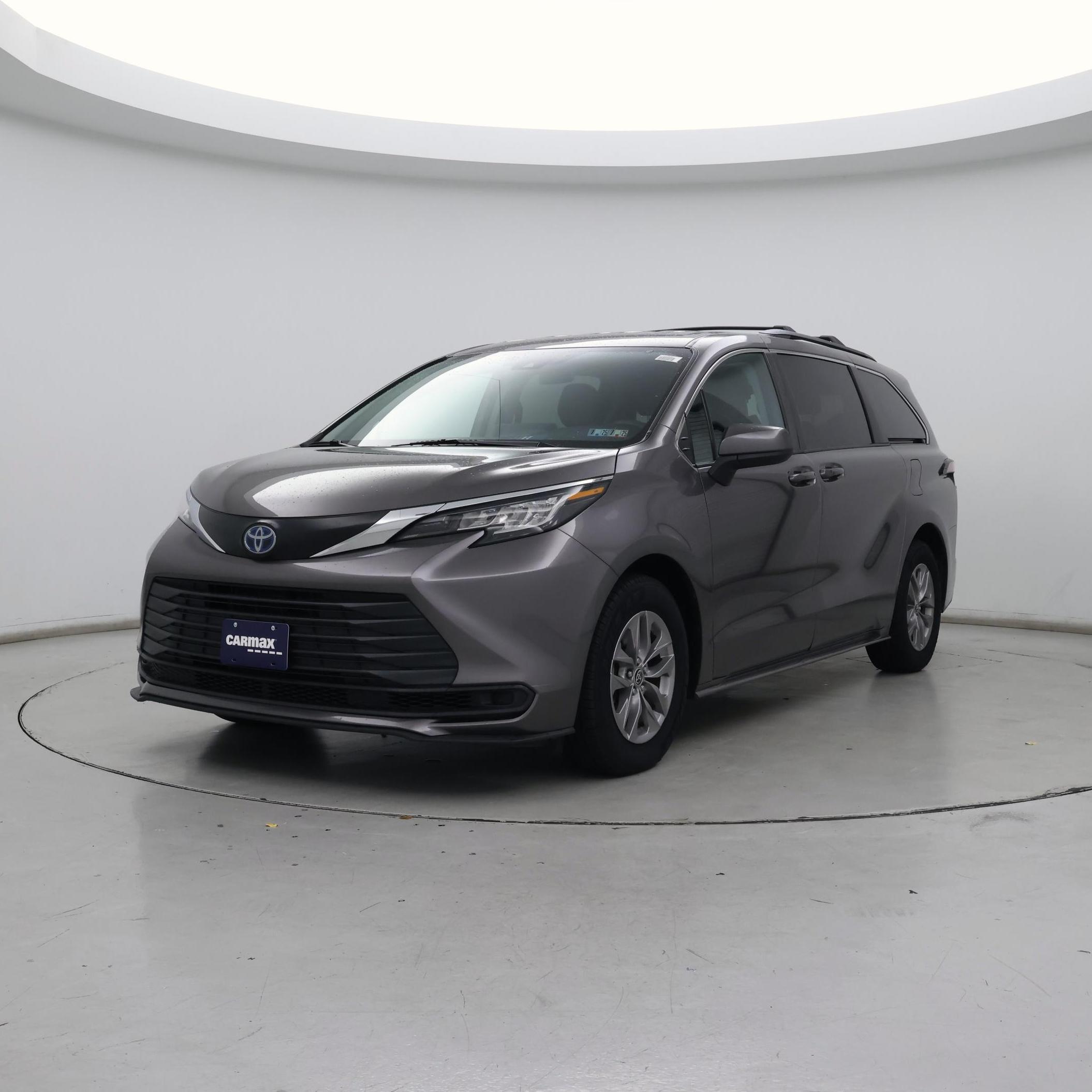 Thumbnail: 2022 Toyota Sienna - 4