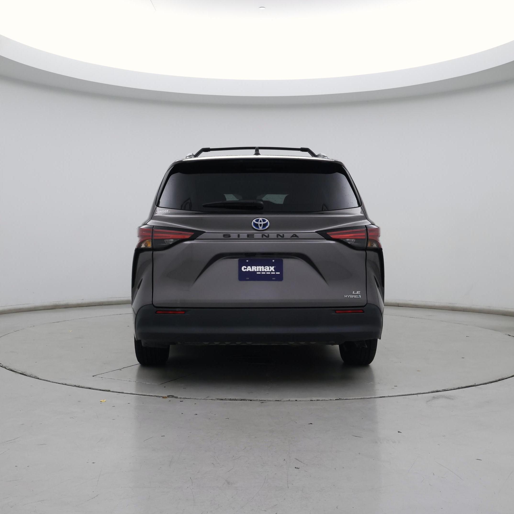 Thumbnail: 2022 Toyota Sienna - 6
