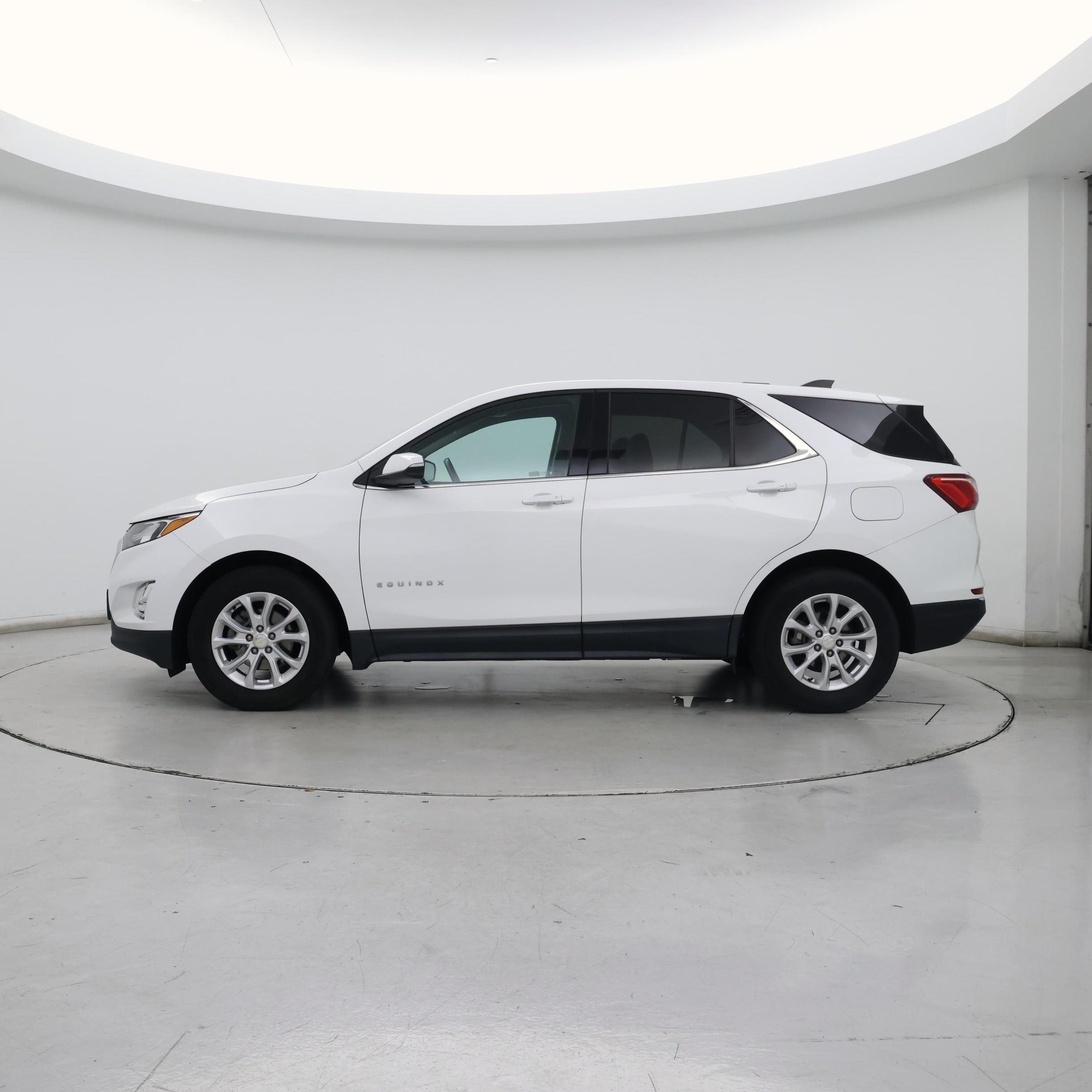 Thumbnail: 2019 Chevrolet Equinox - 3