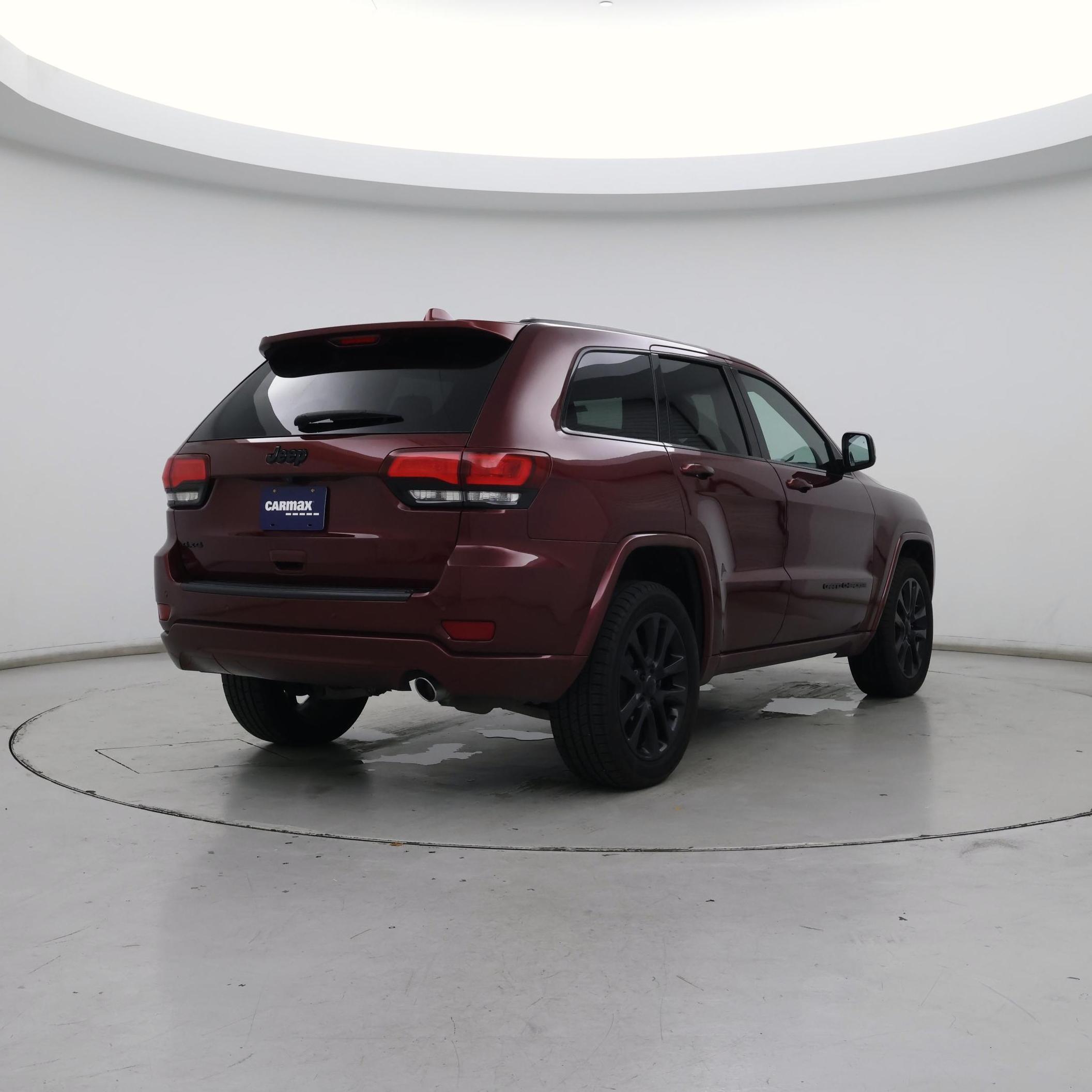 Thumbnail: 2019 Jeep Grand Cherokee - 8