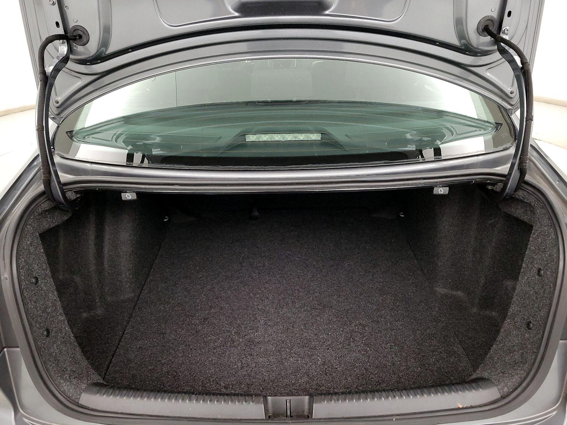 Thumbnail: 2016 Volkswagen Jetta - 20