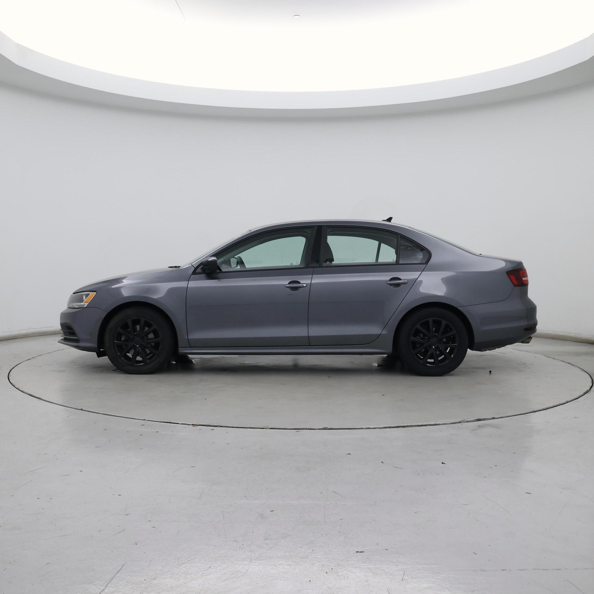 Thumbnail: 2016 Volkswagen Jetta - 3