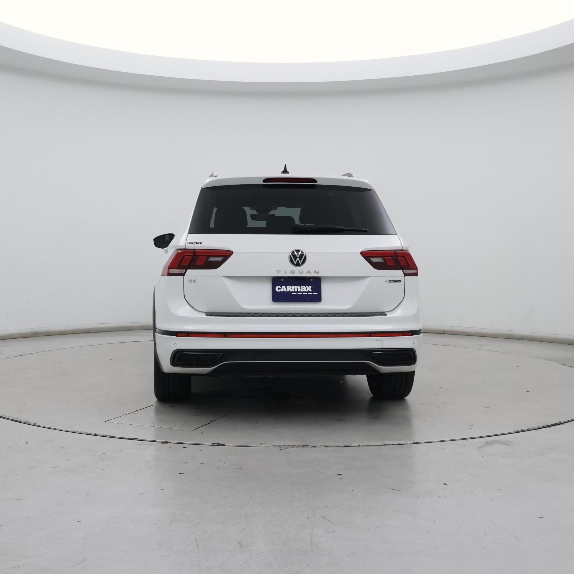 Thumbnail: 2023 Volkswagen Tiguan - 6