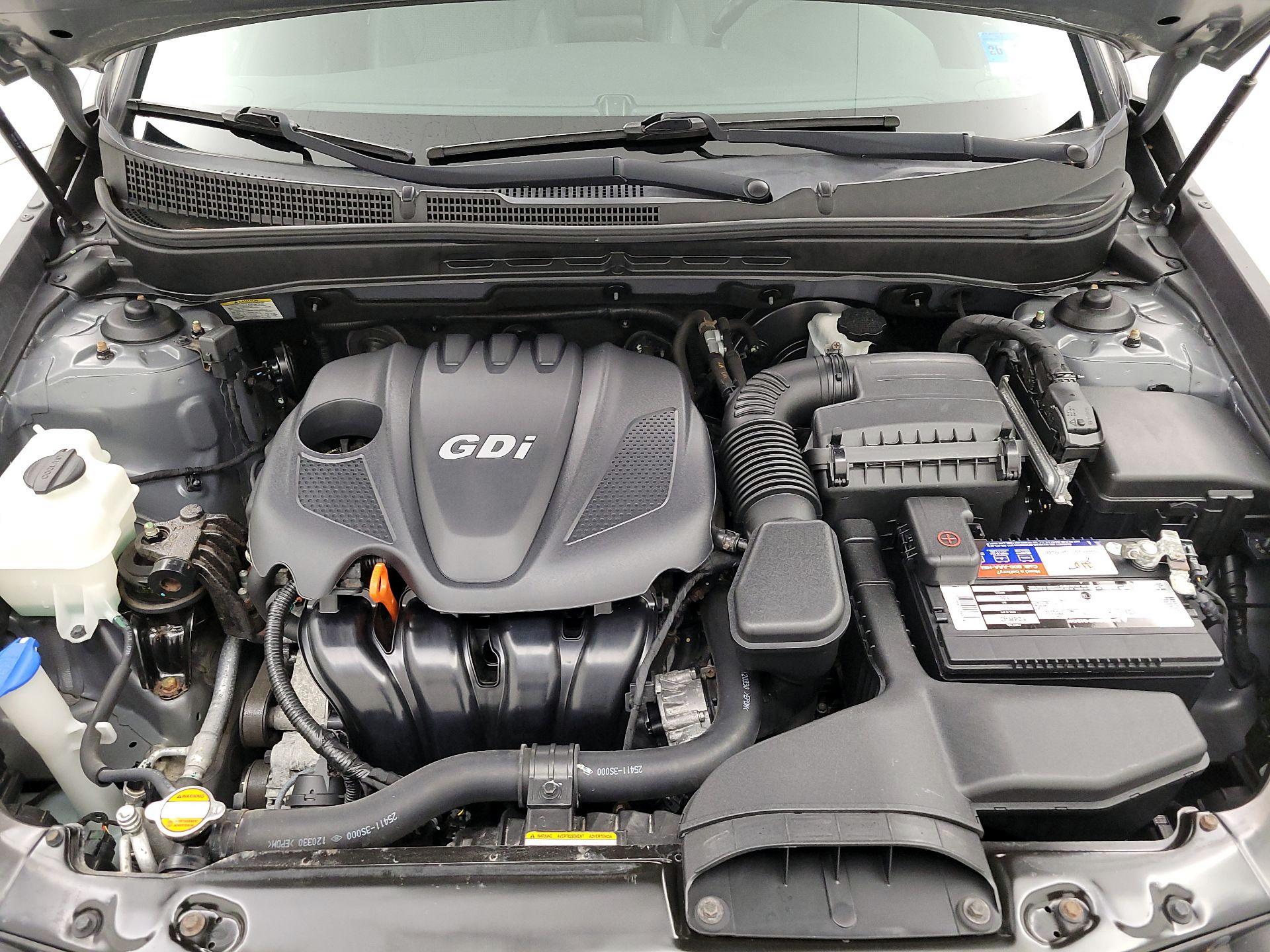 Thumbnail: 2013 Hyundai Sonata - 20