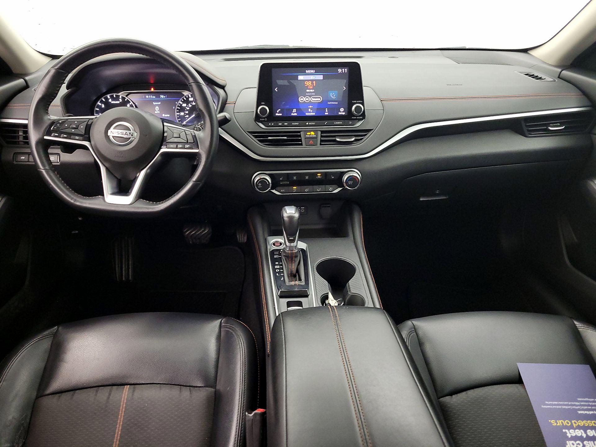 Thumbnail: 2019 Nissan Altima - 9