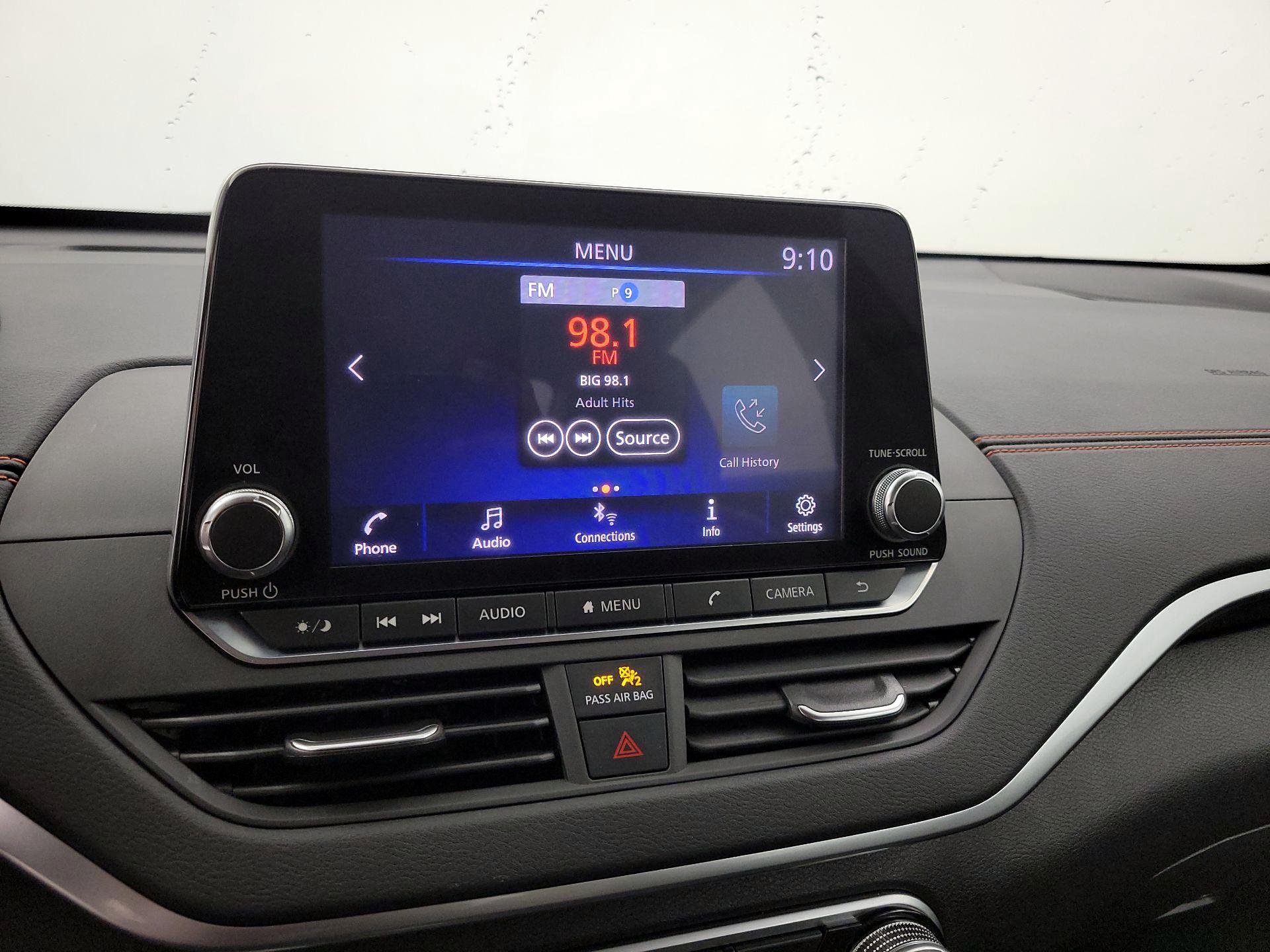 Thumbnail: 2019 Nissan Altima - 15