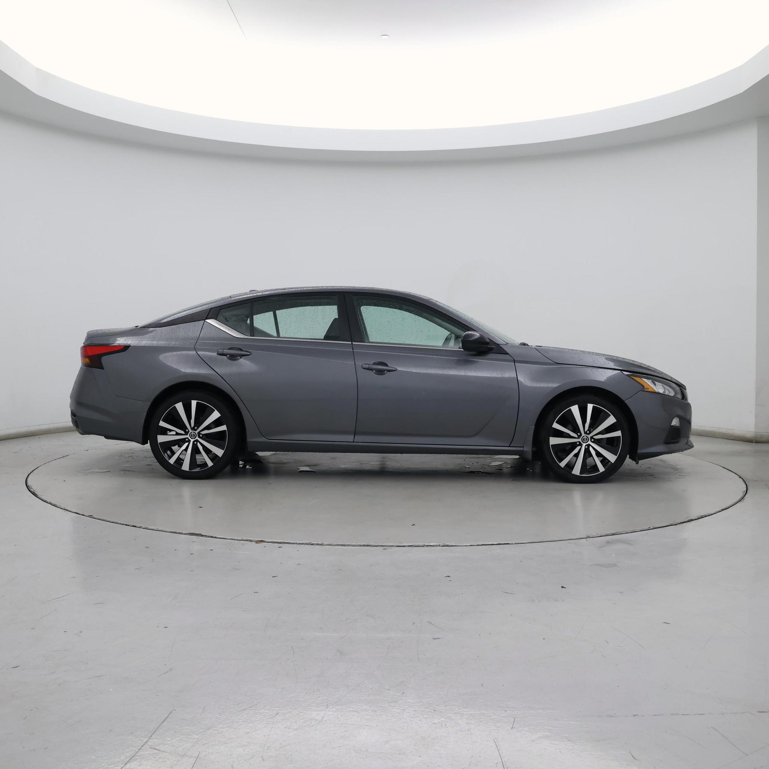 Thumbnail: 2019 Nissan Altima - 7