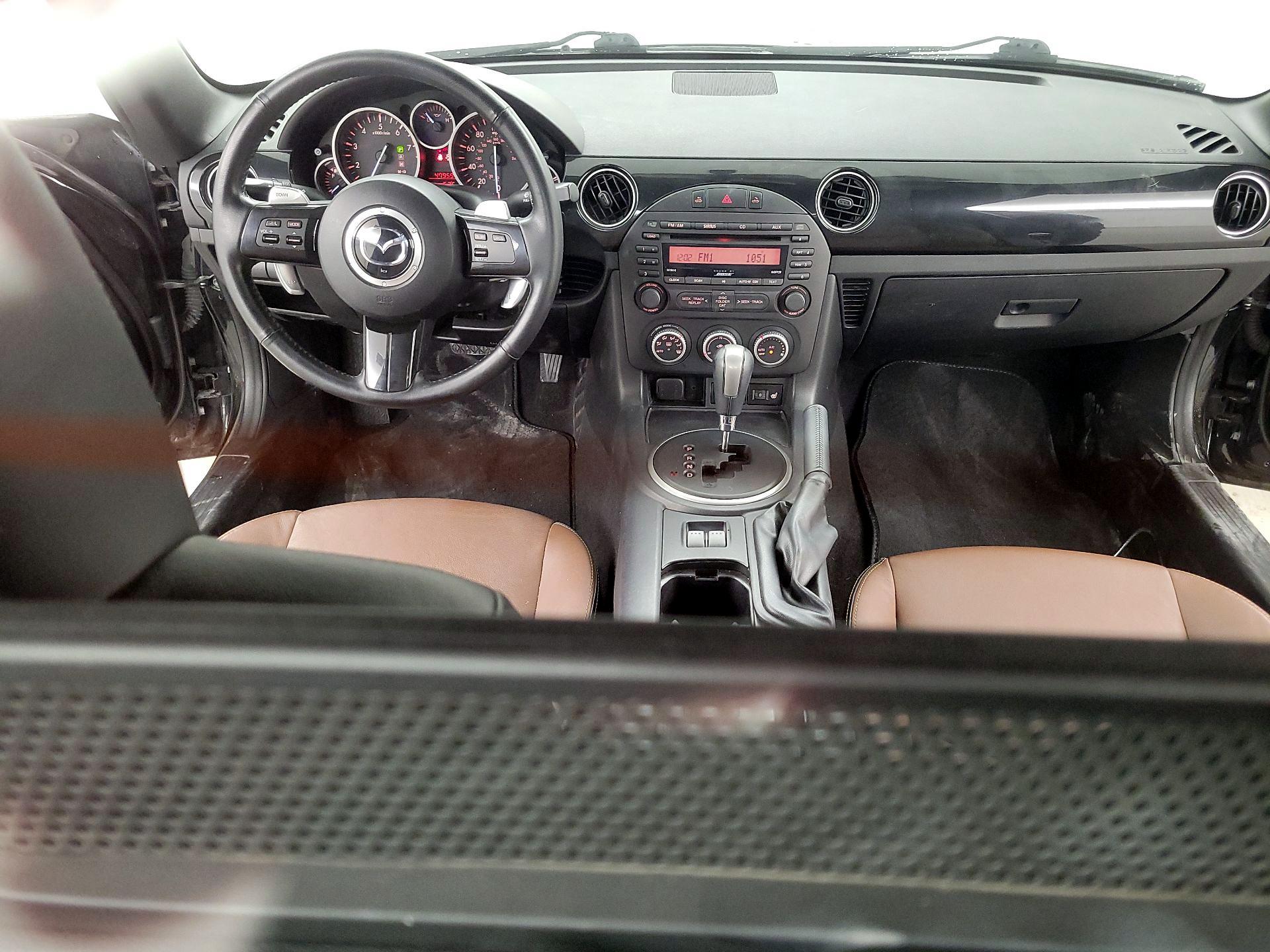 Thumbnail: 2015 Mazda MX-5 Miata - 9