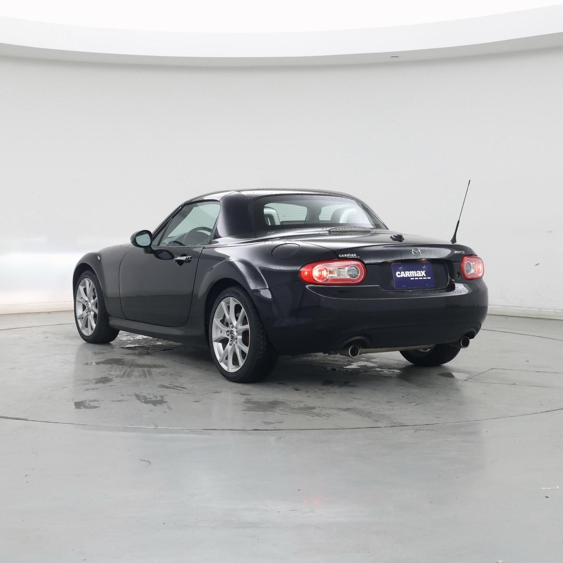 Thumbnail: 2015 Mazda MX-5 Miata - 2