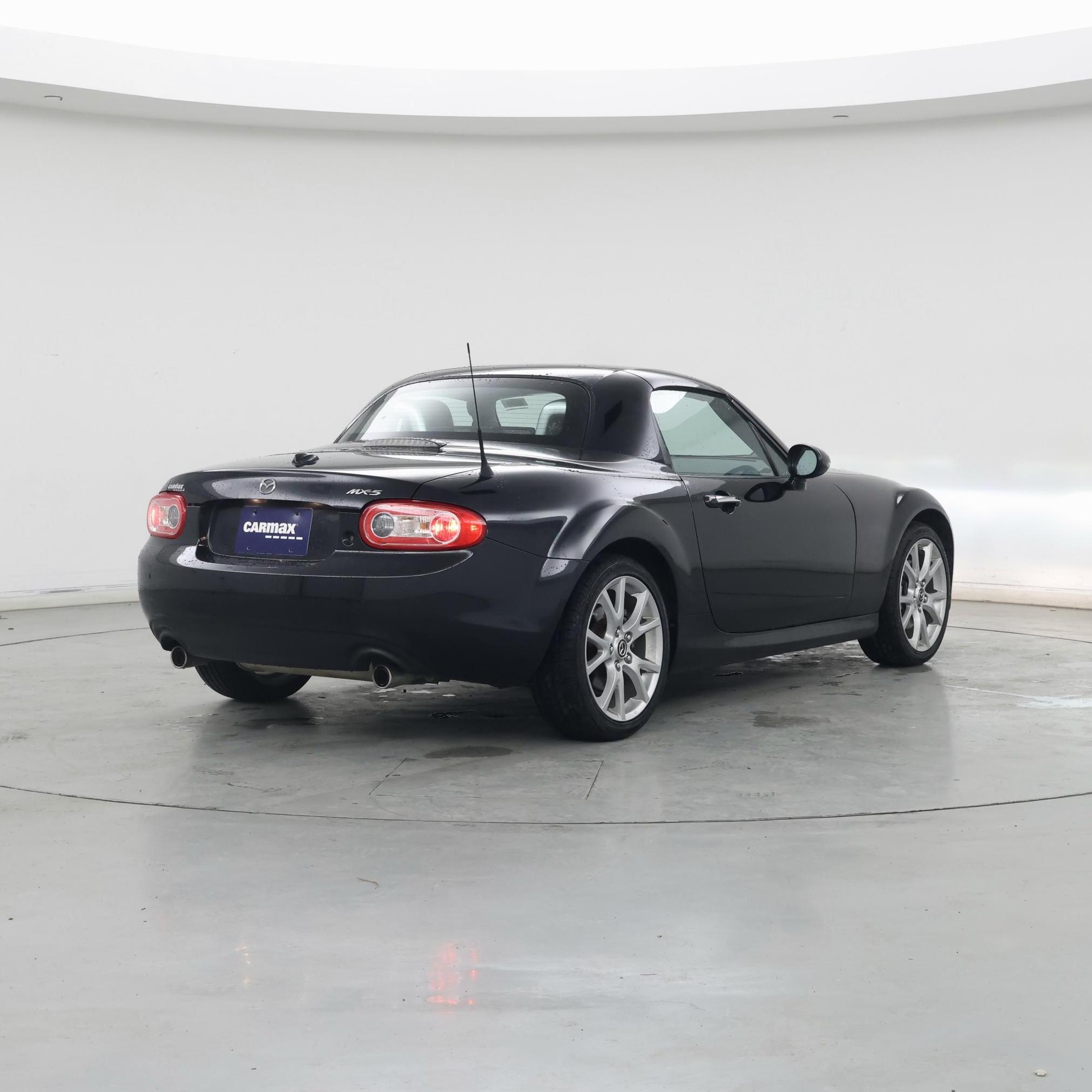 Thumbnail: 2015 Mazda MX-5 Miata - 8