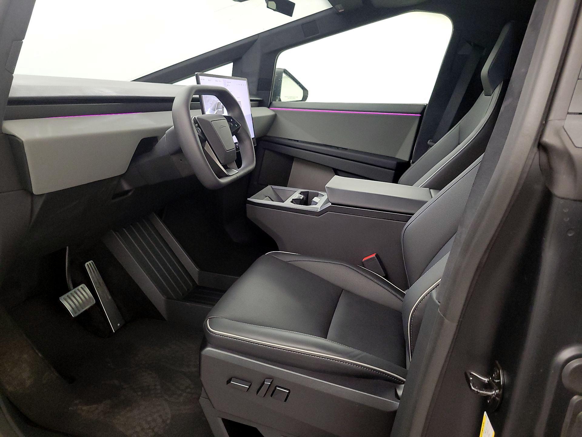 Thumbnail: 2024 Tesla Cybertruck - 11
