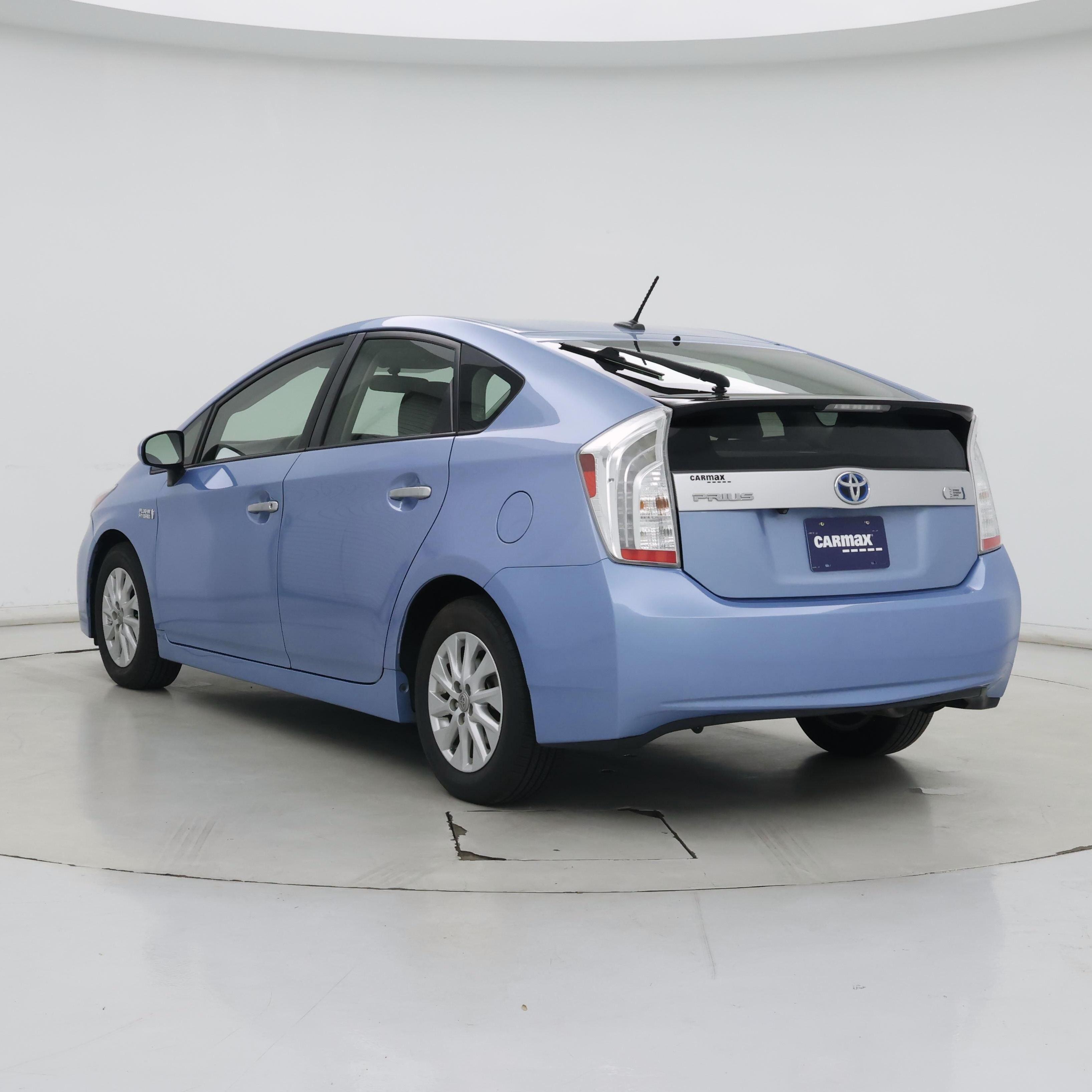 Thumbnail: 2014 Toyota Prius - 2