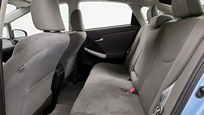 2014 Toyota Prius Plug-in 19