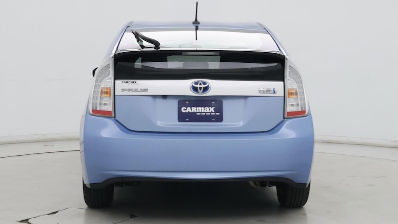2014 Toyota Prius Plug-in 6