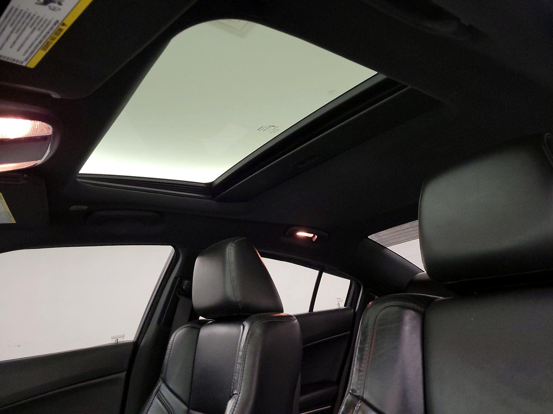 Thumbnail: 2020 Dodge Charger - 18