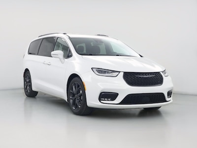 2021 Chrysler Pacifica Touring -
                Cincinnati, OH
