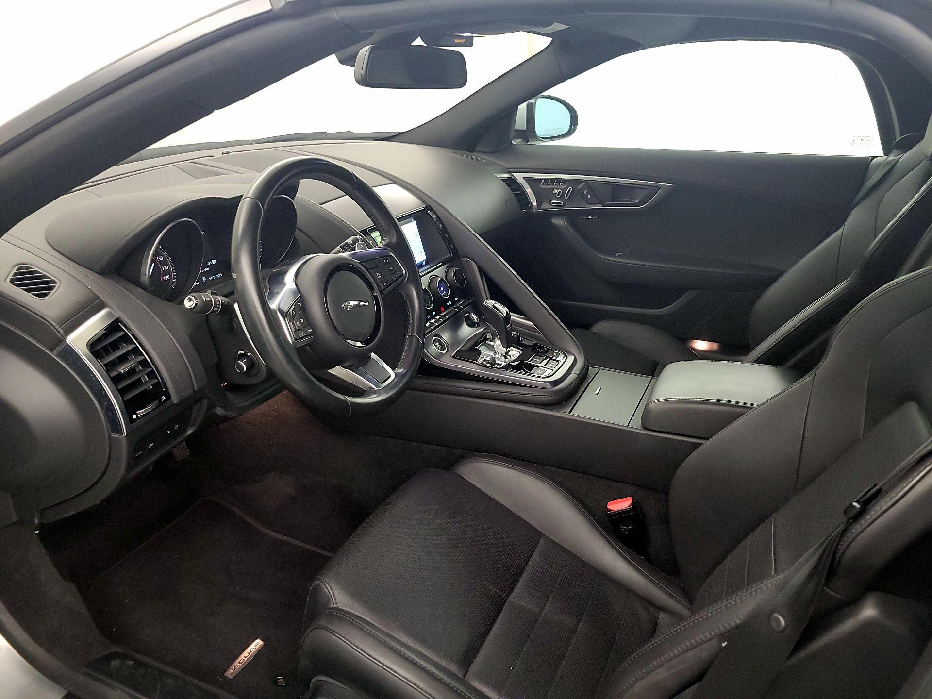 Thumbnail: 2018 Jaguar F-Type - 11