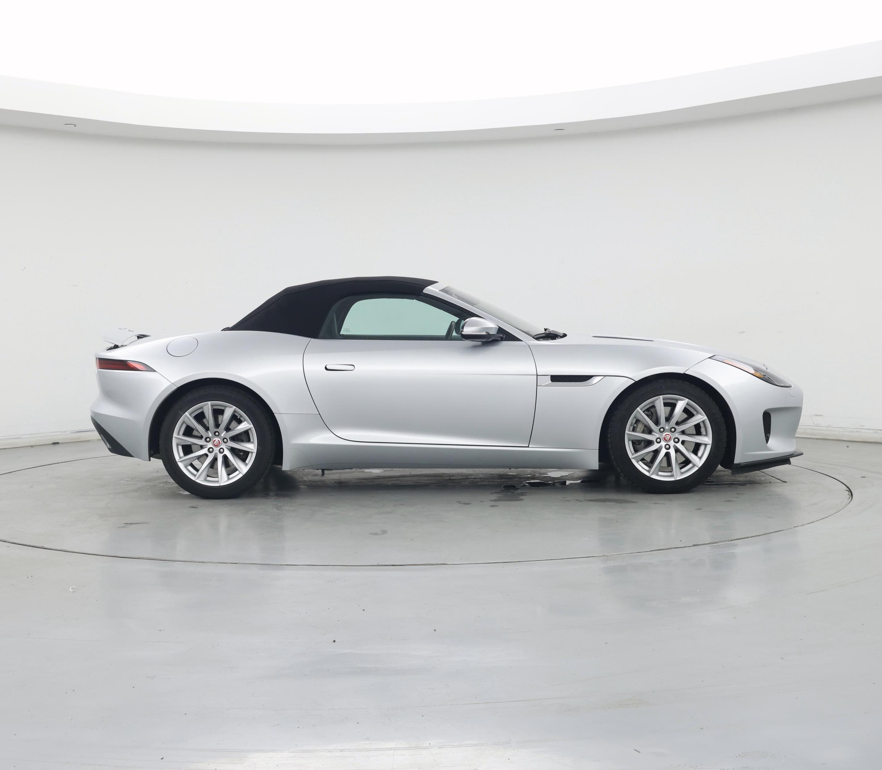 Thumbnail: 2018 Jaguar F-Type - 7