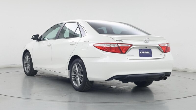 2017 Toyota Camry SE 2