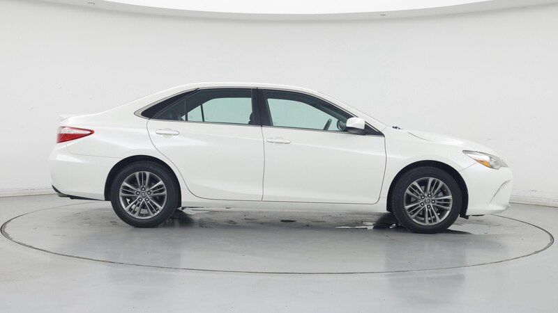 2017 Toyota Camry SE 7
