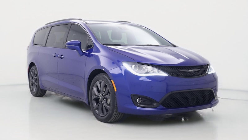 2020 Chrysler Pacifica 35th Anniversary Hero Image