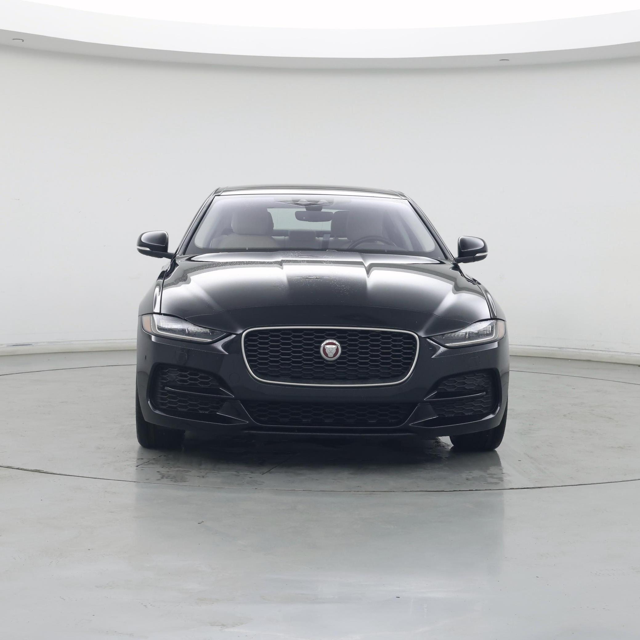 Thumbnail: 2020 Jaguar XE - 5