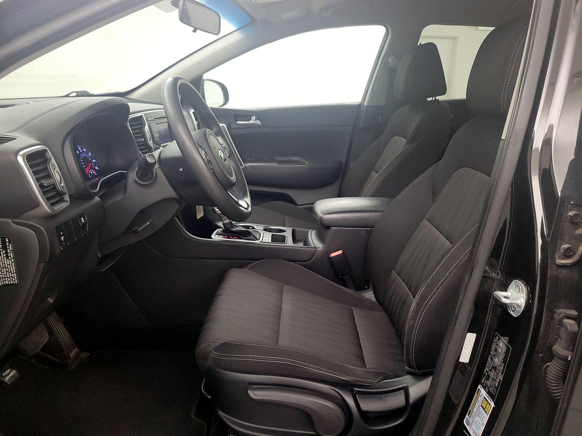Thumbnail: 2017 Kia Sportage - 11