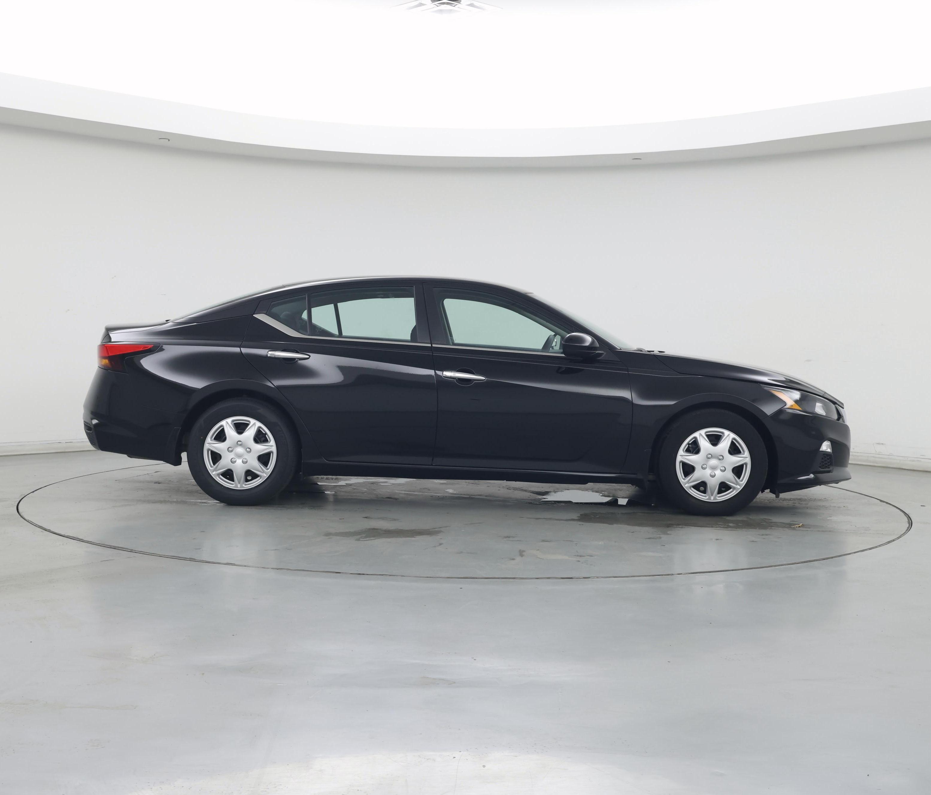 Thumbnail: 2022 Nissan Altima - 7