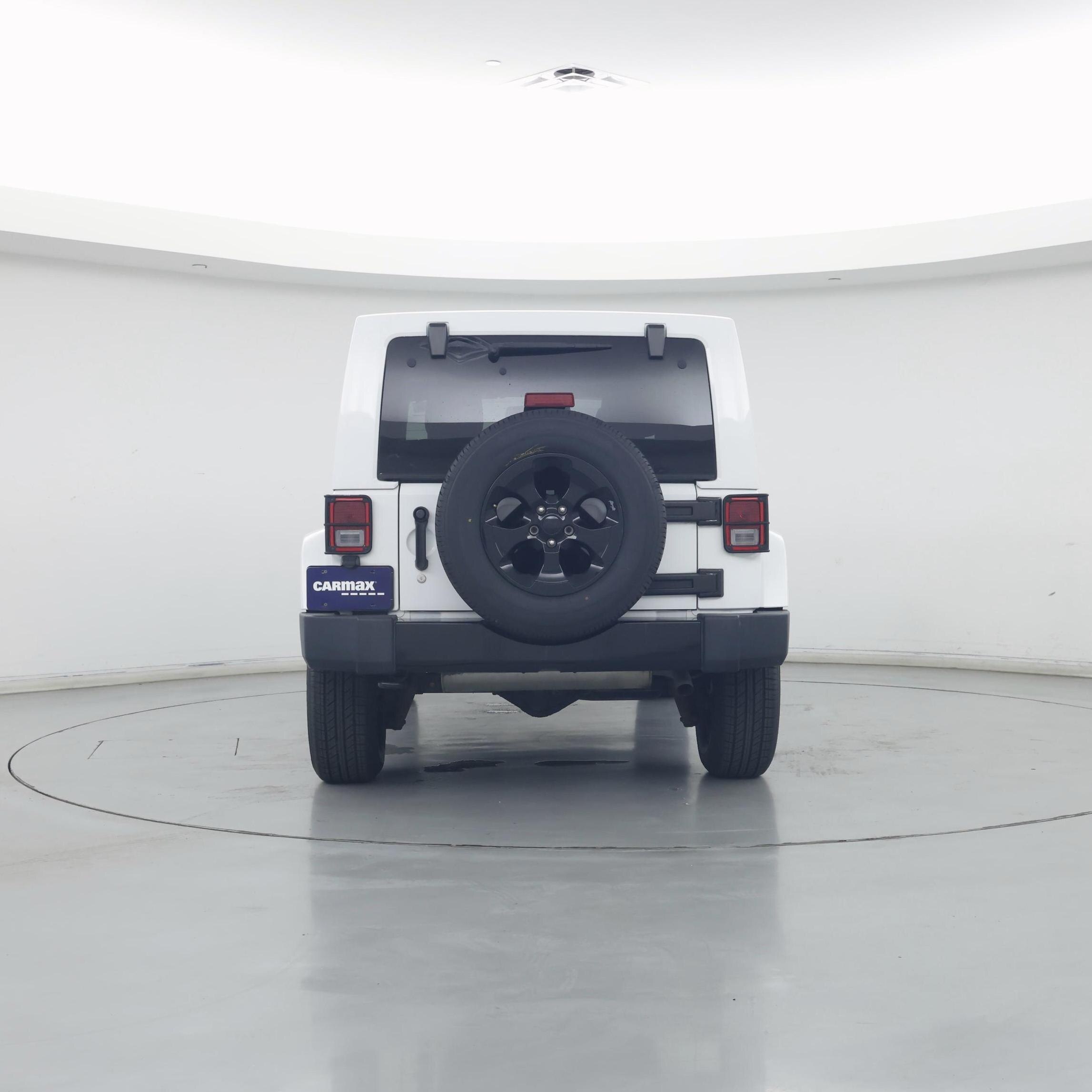 Thumbnail: 2015 Jeep Wrangler - 6