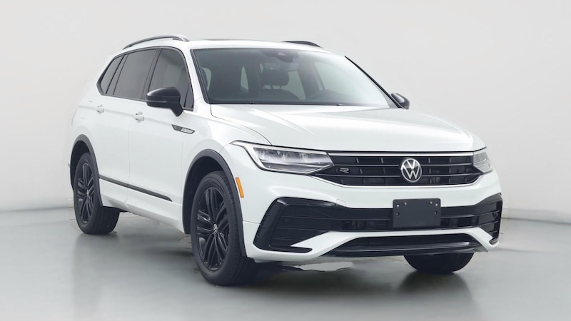 2022 Volkswagen Tiguan SE R-Line Black Hero Image